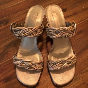 Beautiful Brighton Fiji Sandals (nudes and gold)
